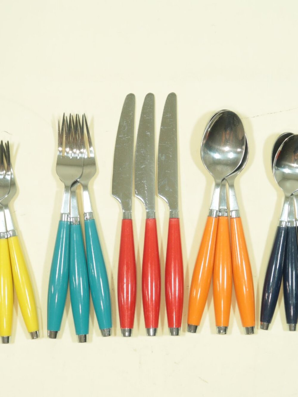 Vintage Fiestaware Multicolor Silverware Fork Knife Spoon 3 Sets Of 5 GUC